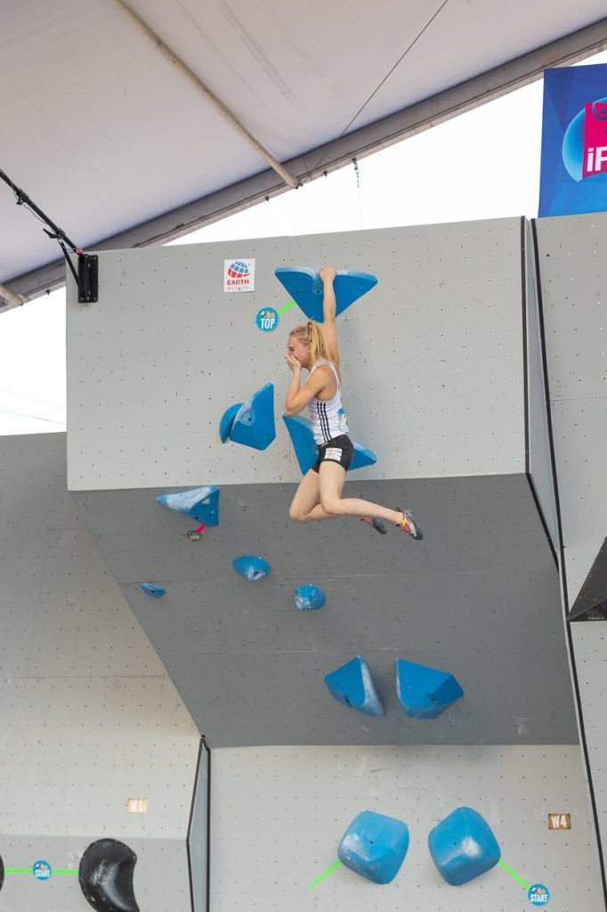 Janja Garngret flashing the final boulder problem winning the World Cup