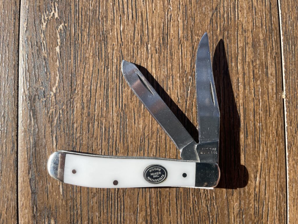 Moore Maker Trapper Knife
