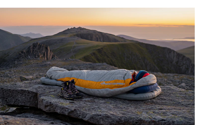 Sea to summit spark sleeping bag sale